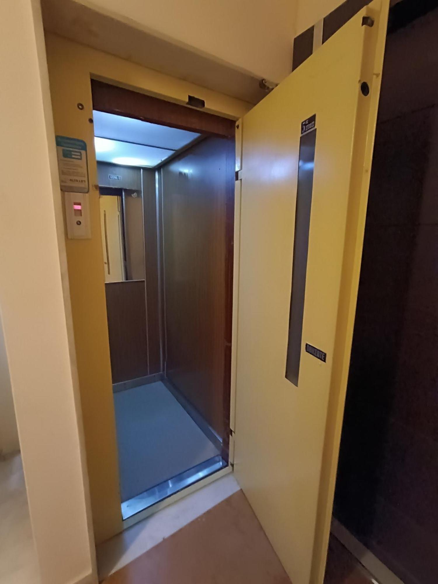 Cozy Apartment In Athens Luaran gambar